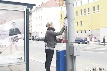 Feszes anális egy fiatal orosz csajjal. aranypart szex