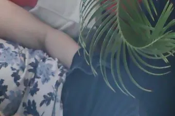 Minden megengedett - Armen Oganezov - Orosz testvérek dugnak pornófilm online.