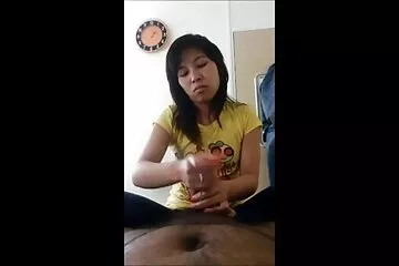 Sovány szőke hármas sex video nagy fasz szűk seggben.