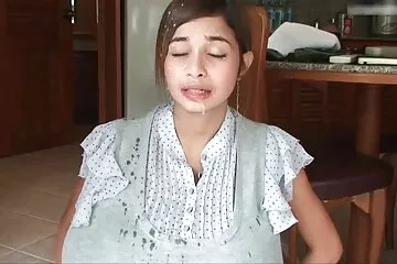 Nagyon igyen porno videok kemény anális öklözés pornó Raisával.
