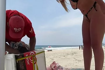 Tökéletes szekx video anális egy fiatal tinédzserrel.