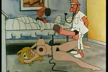 Két fiatal barnát megbosszultak, minden lyukba szartak, és egy férfi végzett vele. jól megbaszva